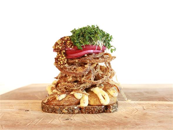 Smørrebrød m/ fritteret kartoffel 2